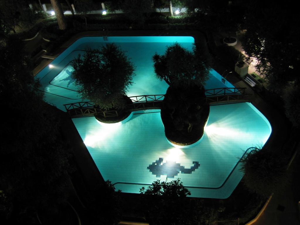 Short-Lets D33, Part Of The House Is Available For Short-Term Rentals In Sorrento Center Bagian luar foto